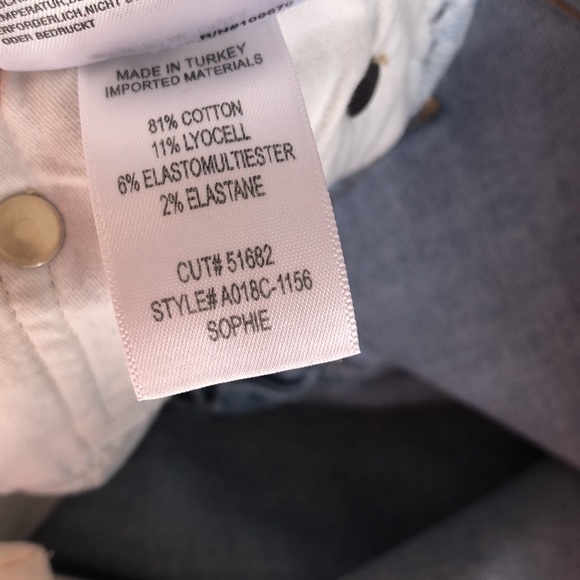 Agolde Sophie Raw Hem Mid Rise Ankle Crop - Picture 8 of 9